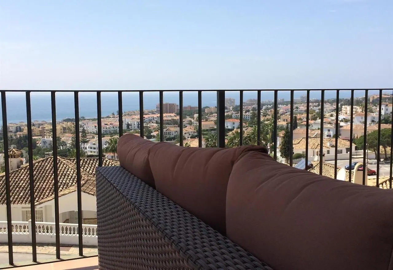 Lovely Townhouse In Riviera Del Sol Sitio de Calahonda Spain